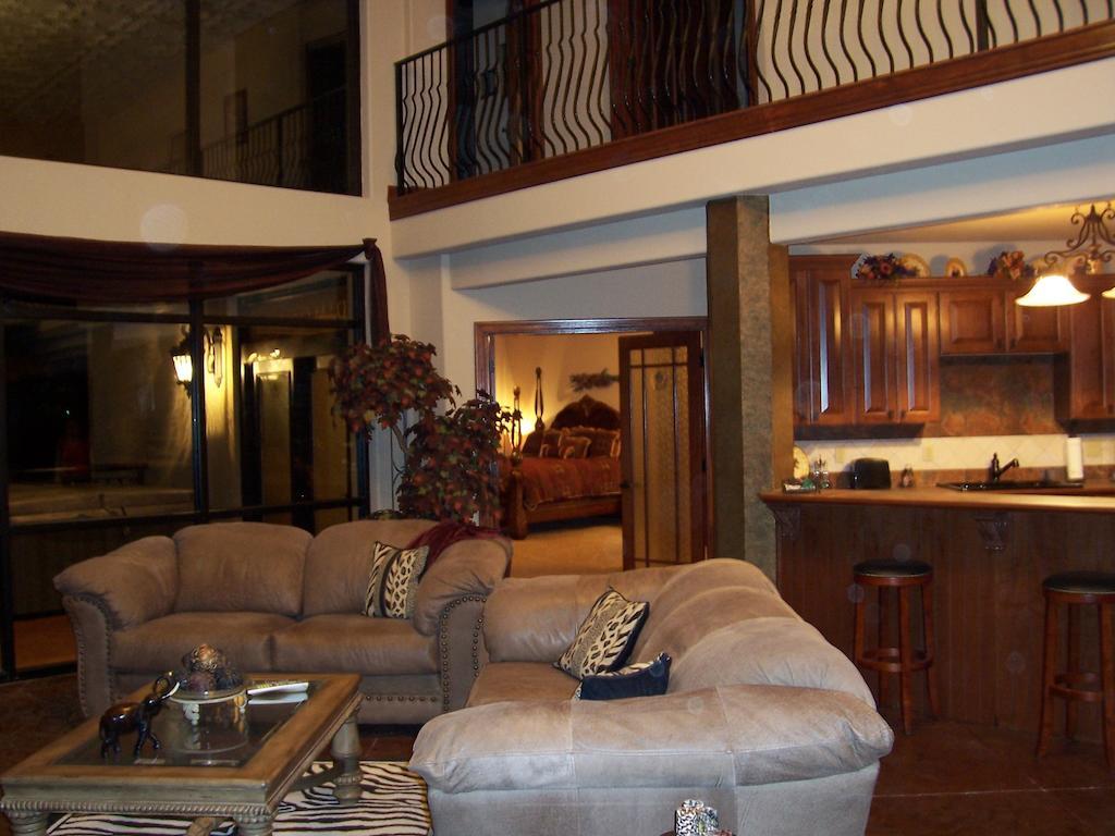 Blue Eye D'Monaco Resort חדר תמונה
